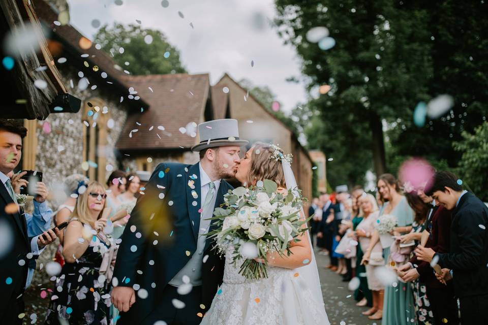 Confetti throw!