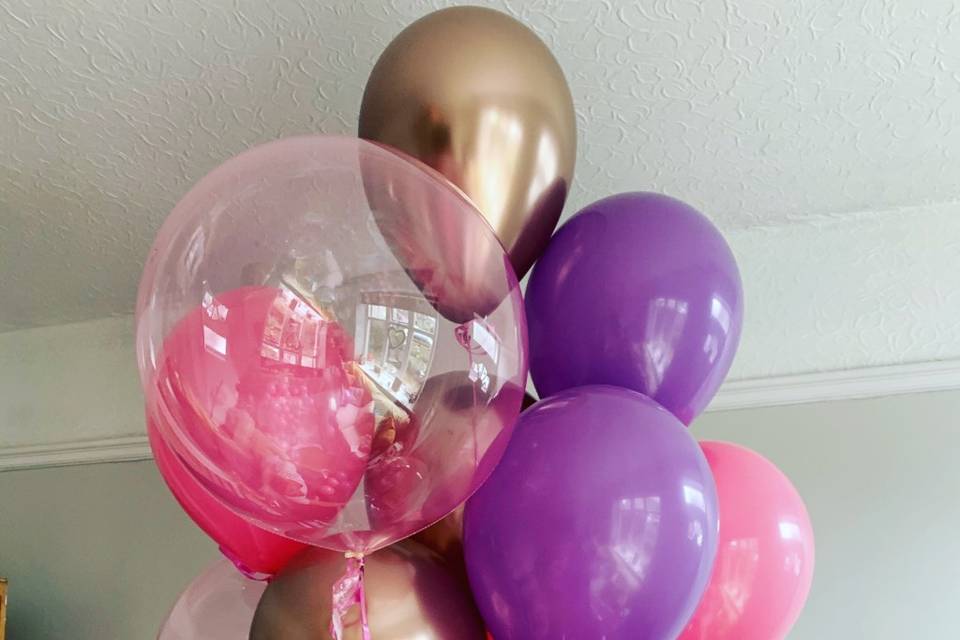 Mixed bouquet of balloons