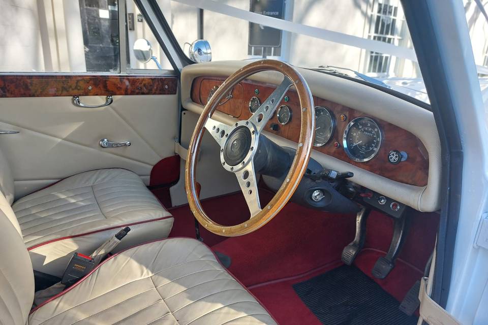 Beauford interior