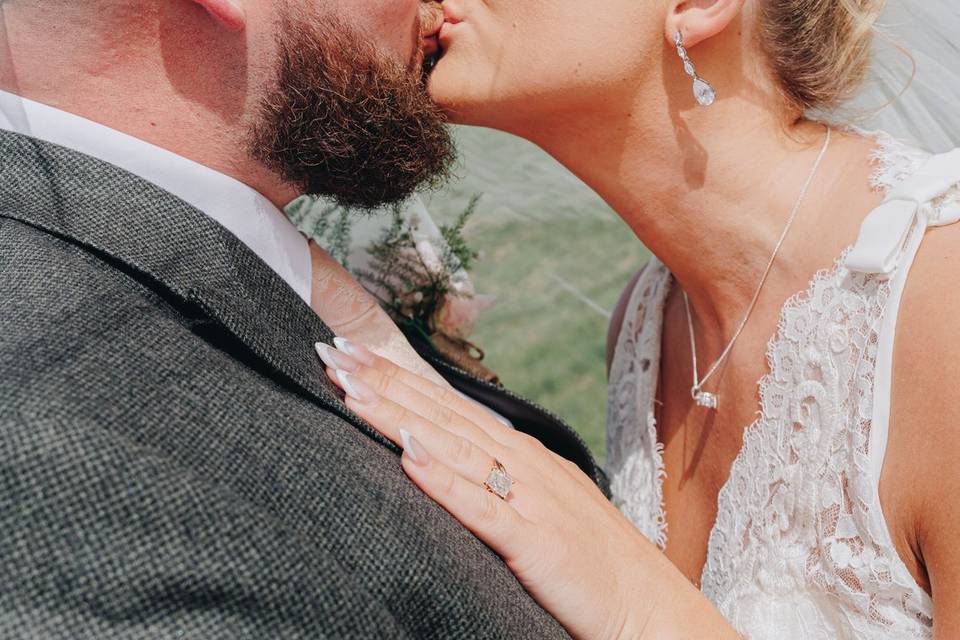 Abels Harp wedding portrait