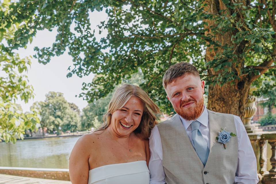 Couples at lichfield registry