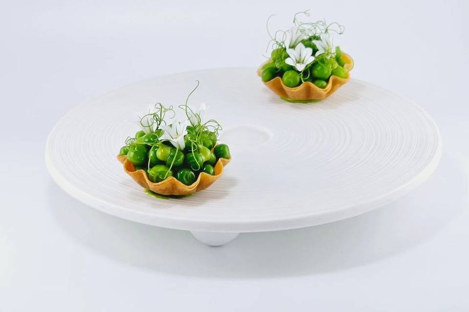 Pea, wild garlic