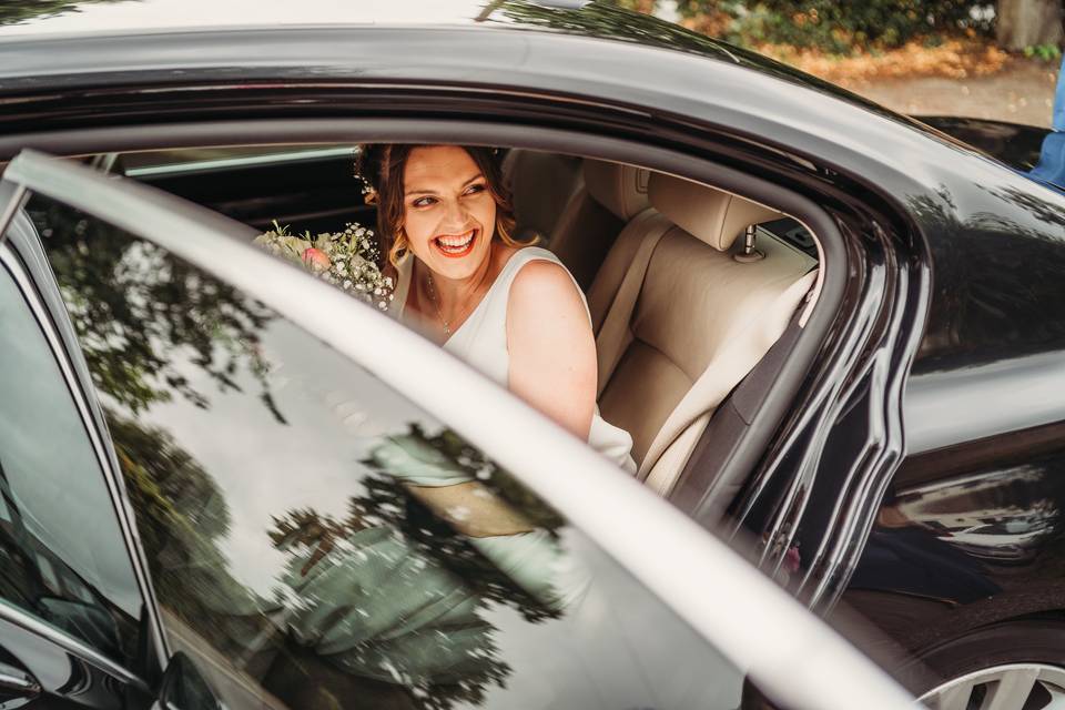 The bride arrives - Instinct Wedding Photography & Video