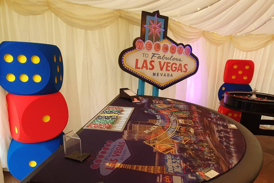 dice stage design - Google Search  Vegas theme party, Casino theme party  decorations, Casino party decorations