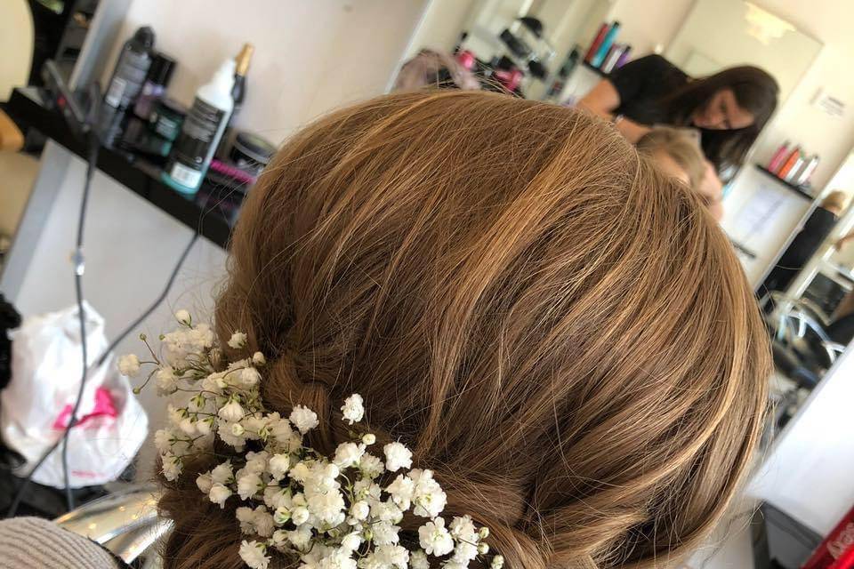 Floral hair piece