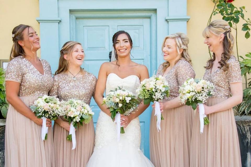 Bride & Bridesmaids Bouquets