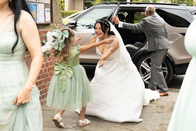 Bride and Flower Girl