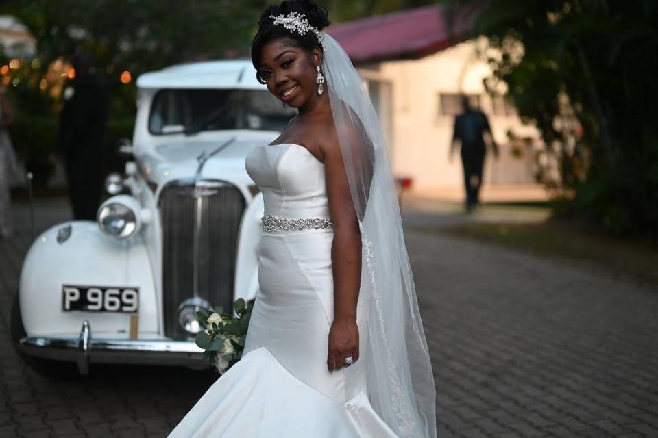 Timeless bridal elegance