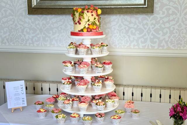 Tower of flowers