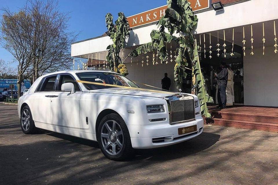 Wedding car with ribbon