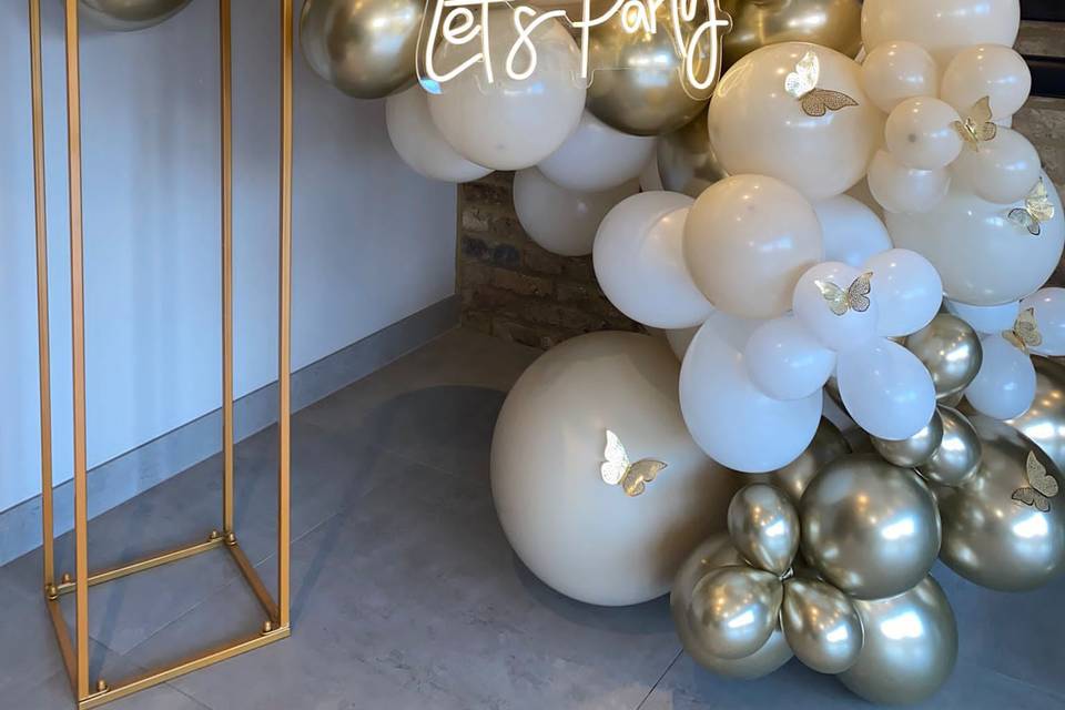 Balloon decor