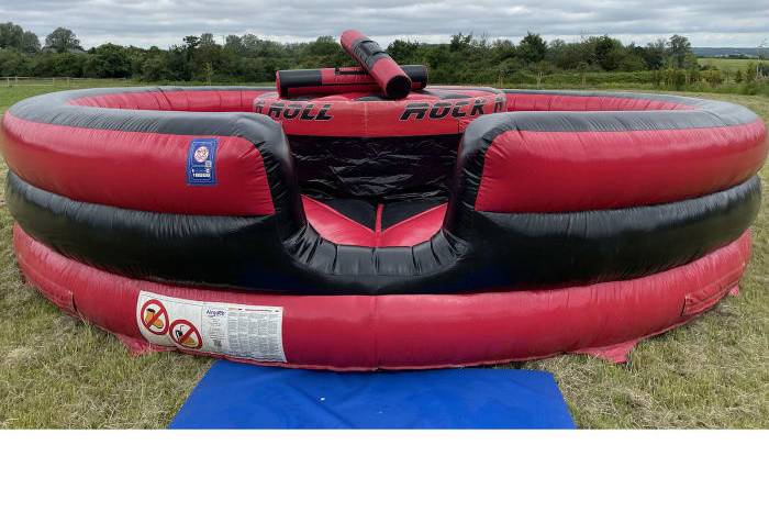 Gladiator duel inflatable