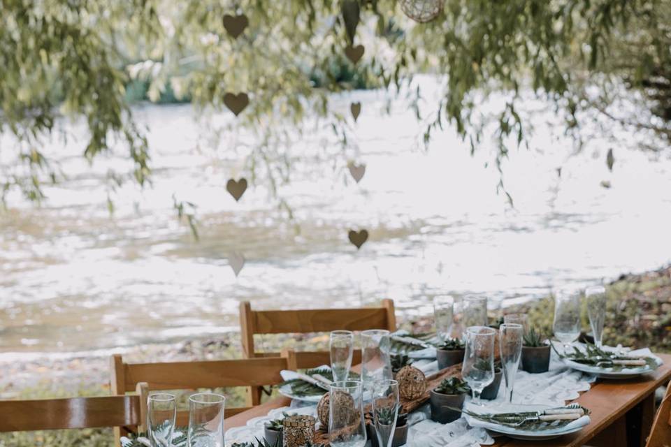 Outdoor dining next to river