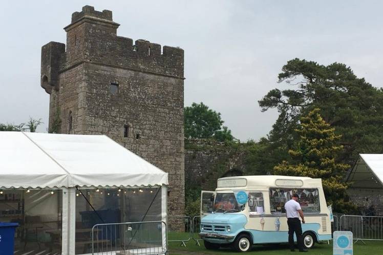 Silver Lining Events Co - Buttercup The Vintage Ice Cream Van