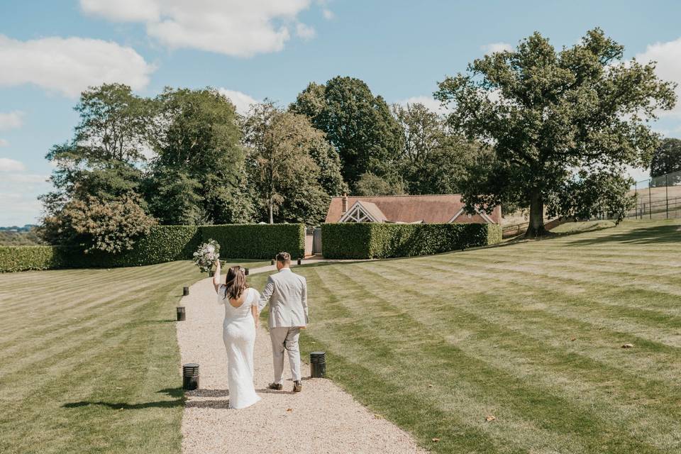 Garden room ceremony