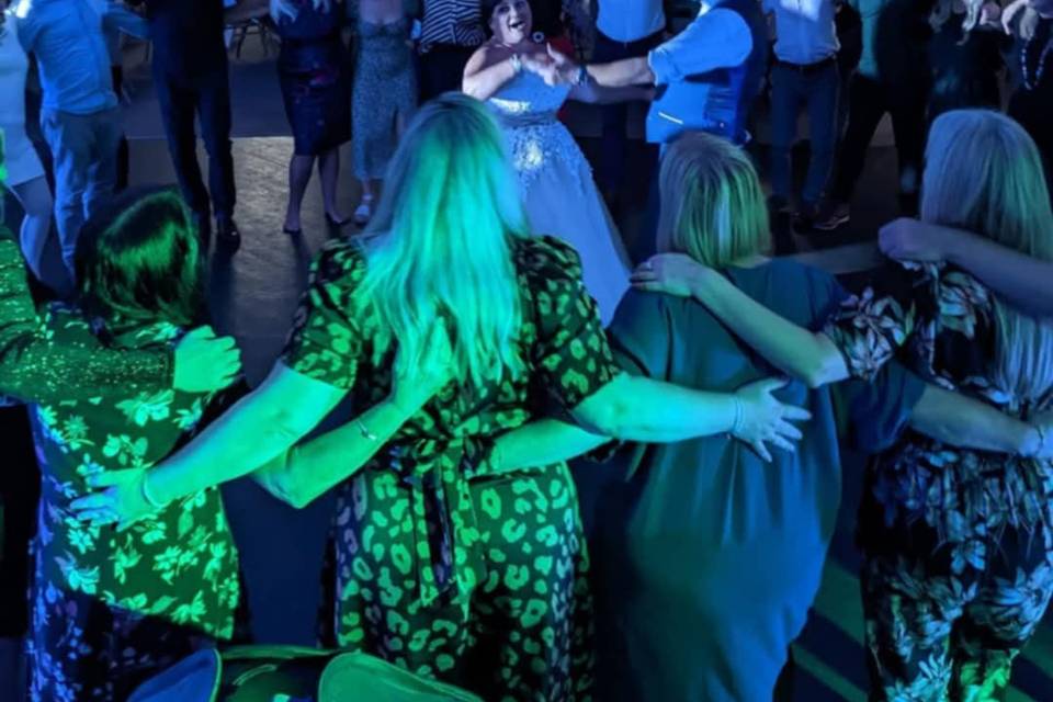 Jessica and the Rabbits crowd