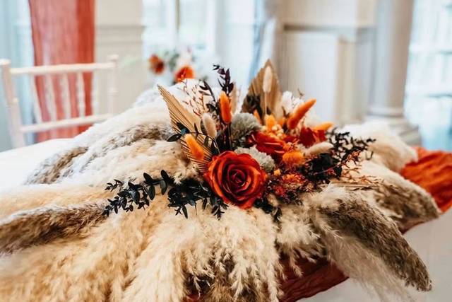 Dried & faux florals ✨