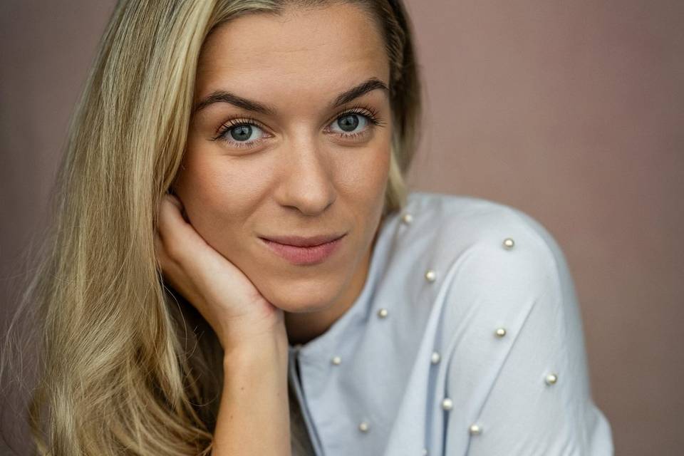 Headshot