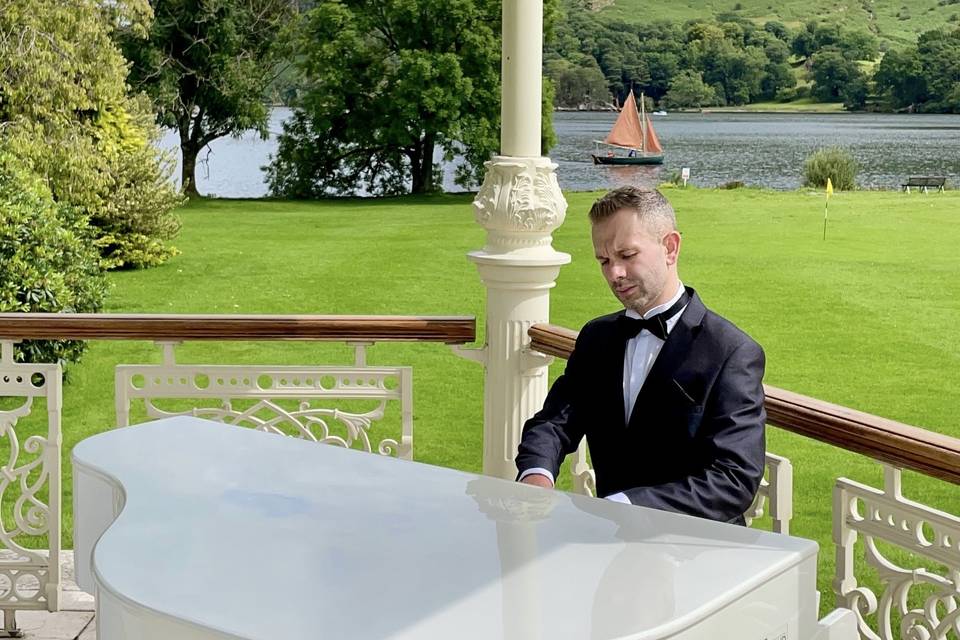 Lake District Wedding Pianist