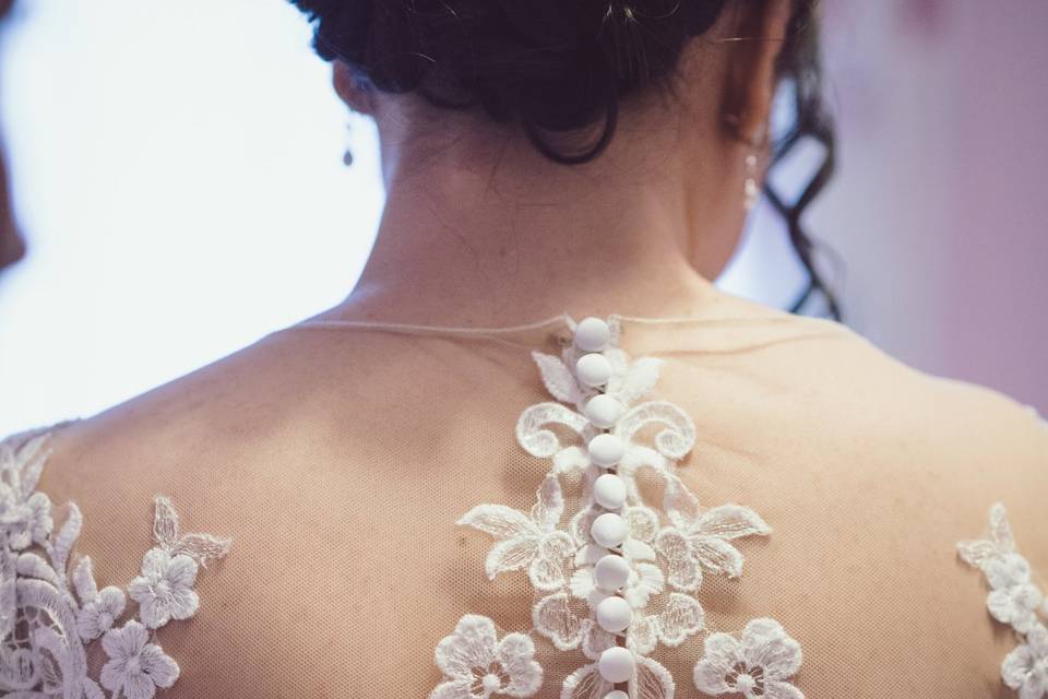 Bride dress detail