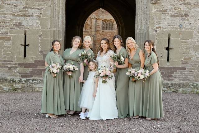 Bride and bridesmaids
