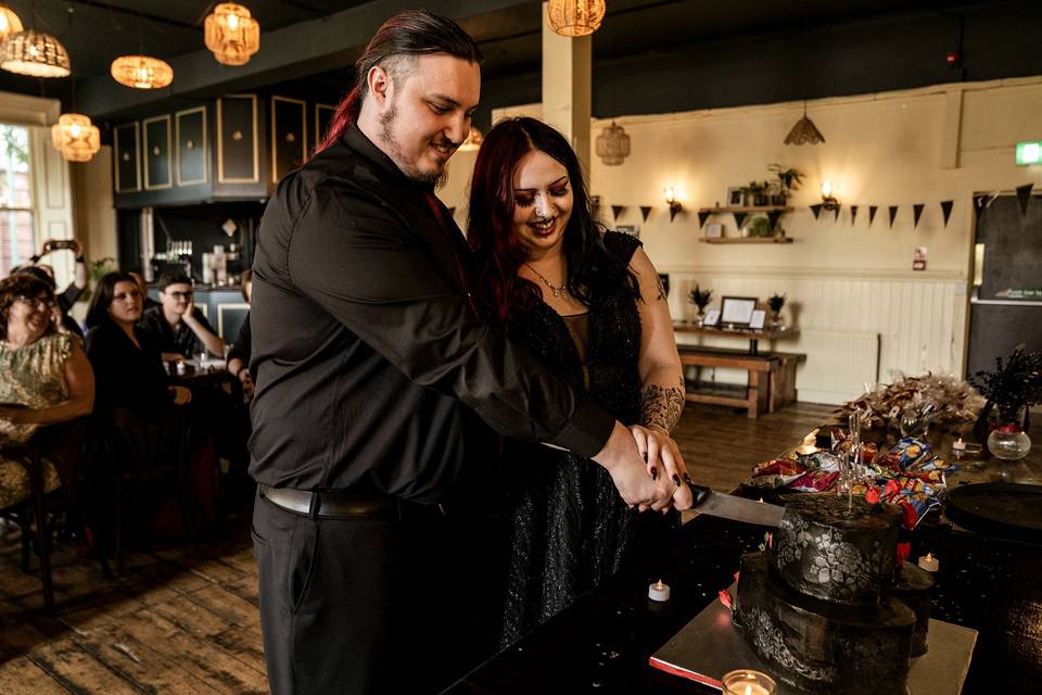 Goth wedding cakes