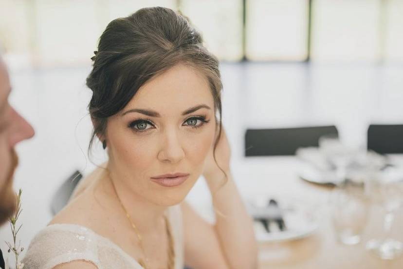 Bridal make up