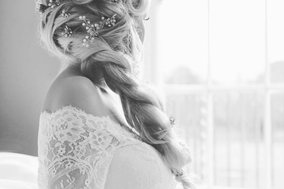 Beautiful bridal hair