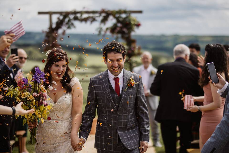 The Ultimate guide to Handfasting - Wedding Celebrant Yorkshire