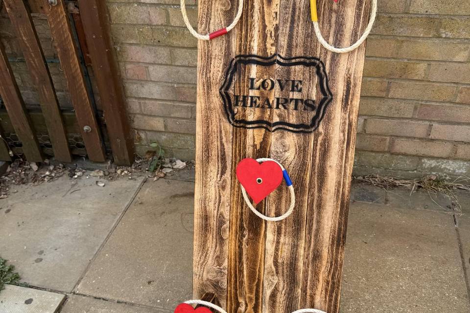 Love heart ring toss