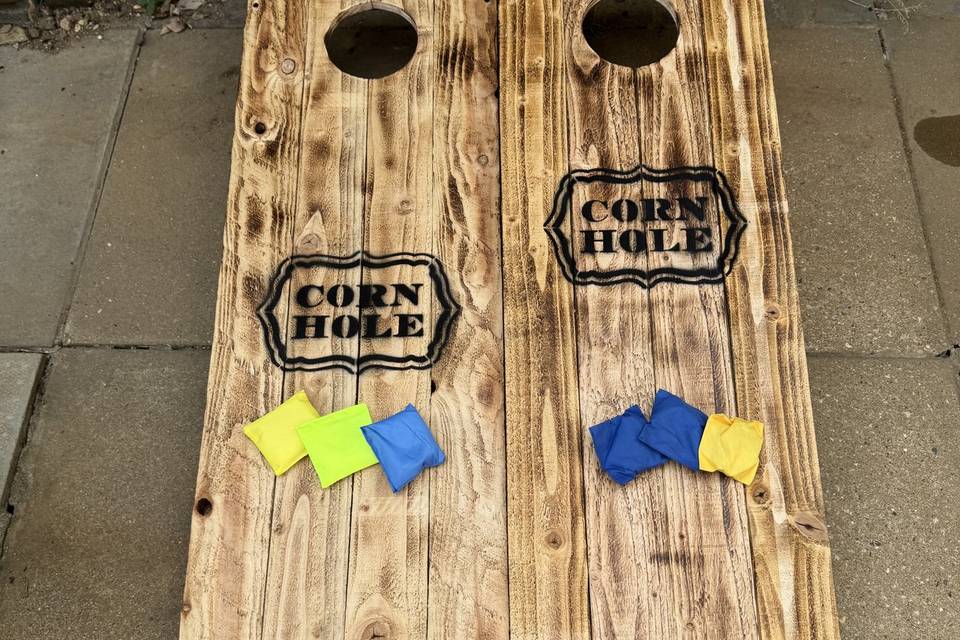 Corn hole