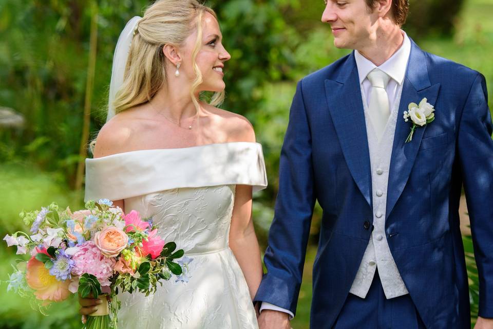 Summer wedding Chenies Manor