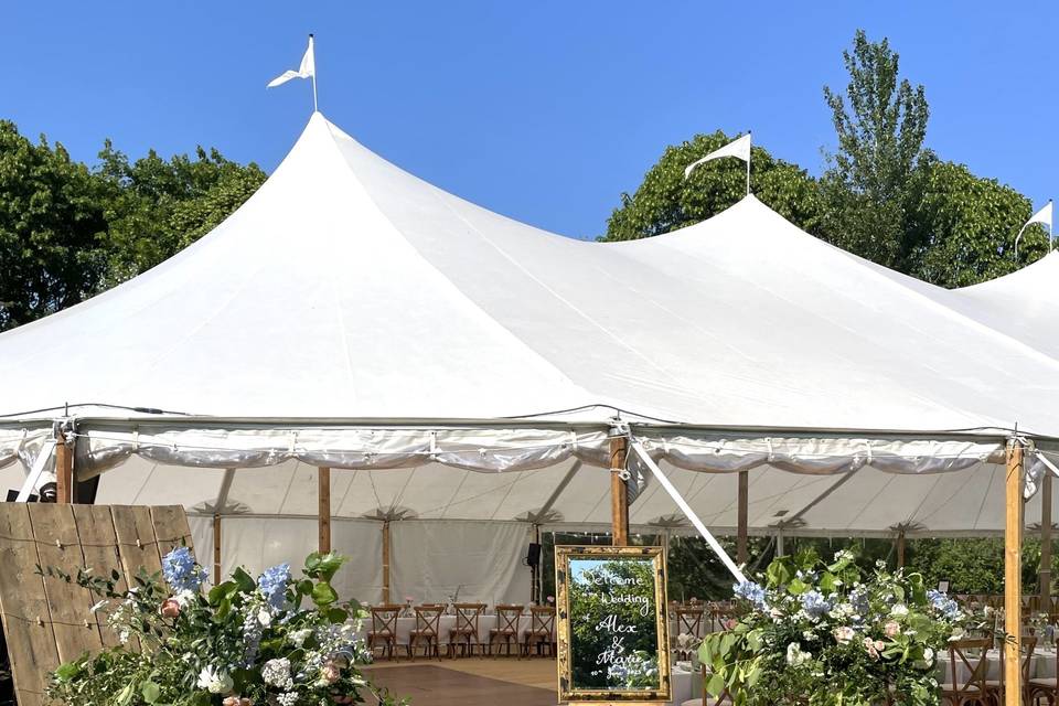 Marquee wedding urns