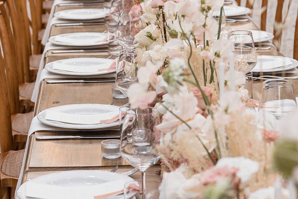 Table scape details