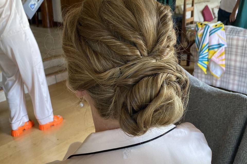 Bridesmaid hair