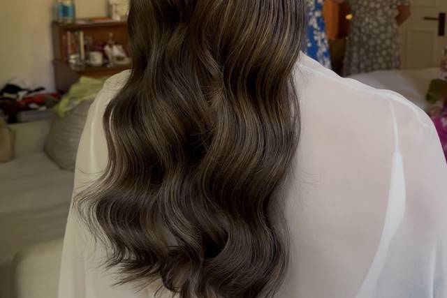 Beauty, Hair & Make Up Avasa 3