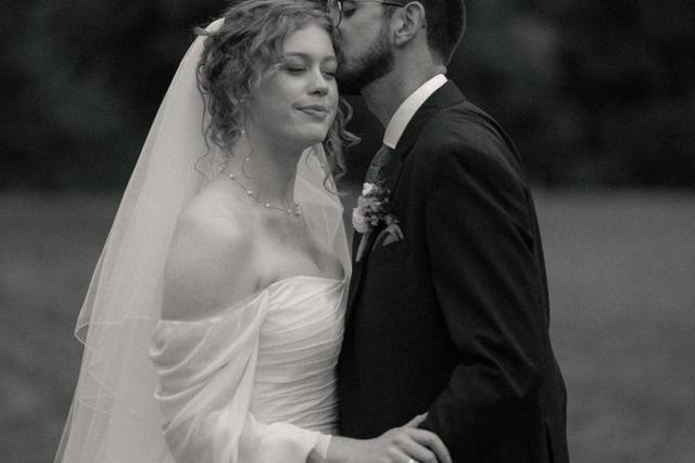 Forehead kiss