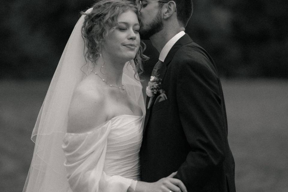 Forehead kiss
