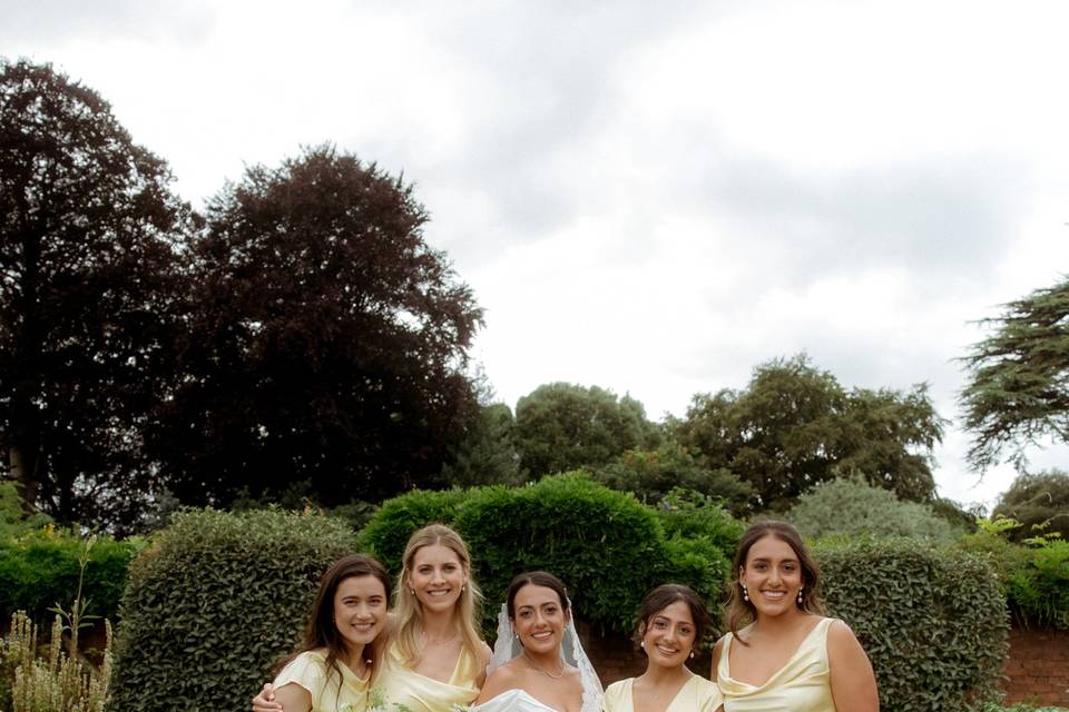 The girls in butter yellow