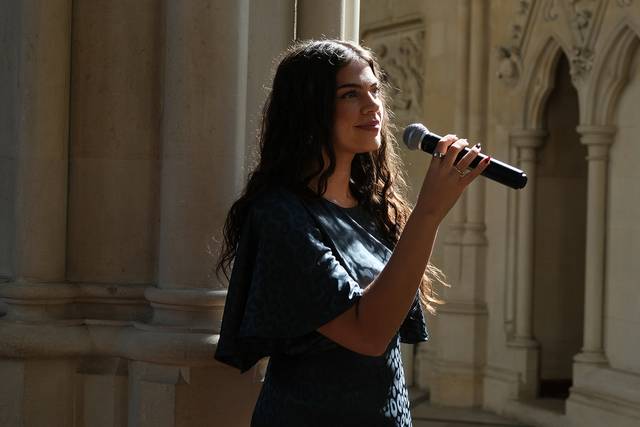 Official carmen