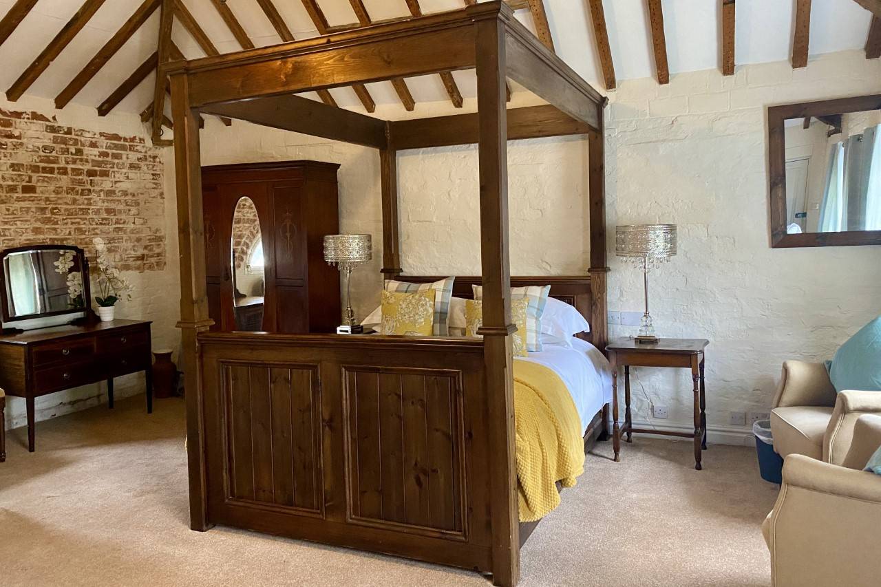Caistor Hall Hotel in Norwich, Norfolk - Updated prices | hitched.co.uk