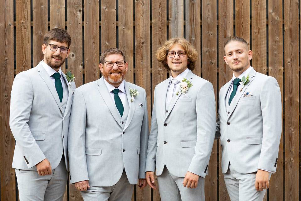 Grooms men