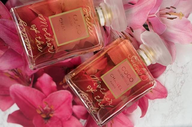Hand engraved wedding perfumes