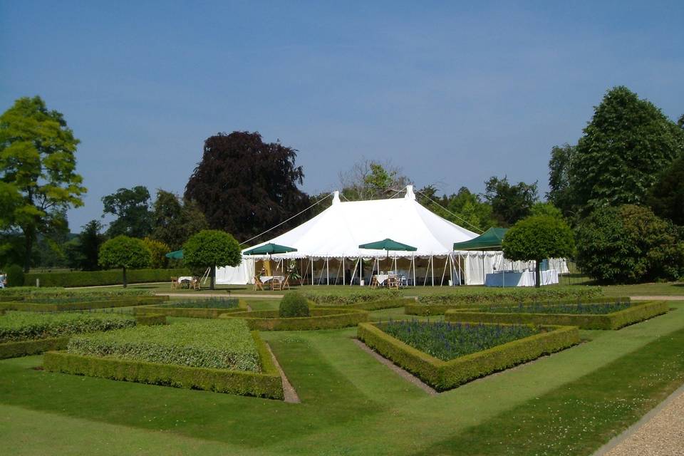 Traditional Marquee, Patio Set