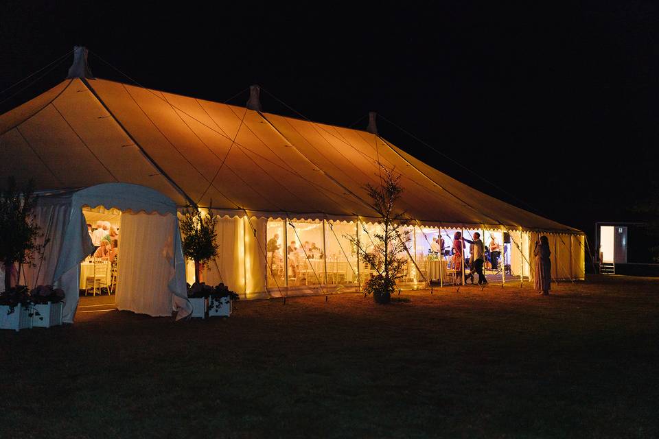 Traditional Marquee, Porch