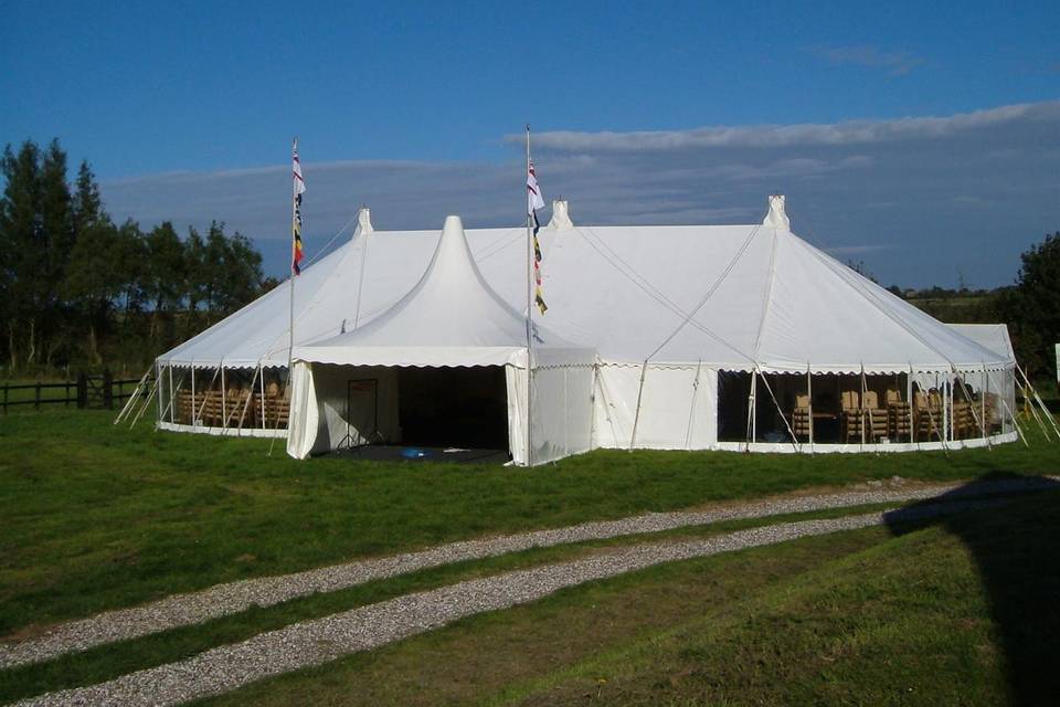 Traditional Marquee Round Ends