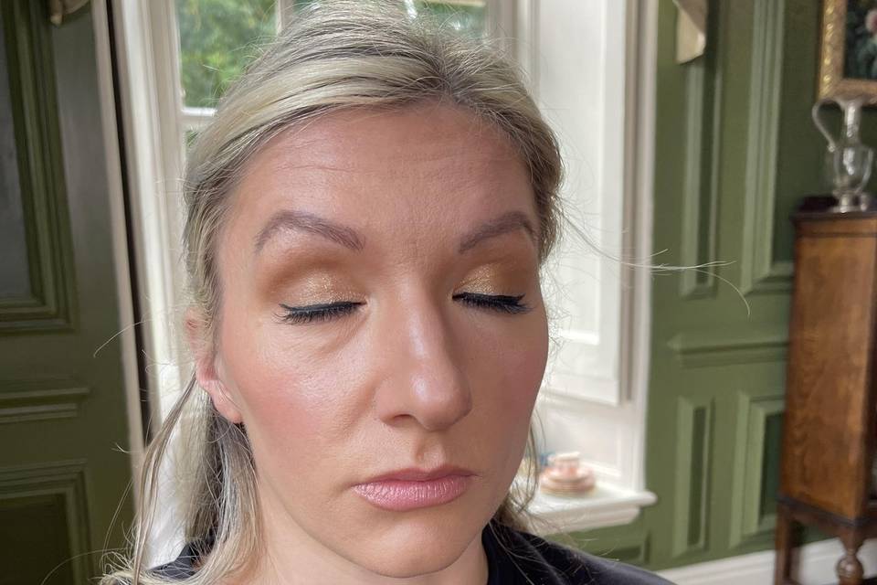 Bridesmaid natural glam