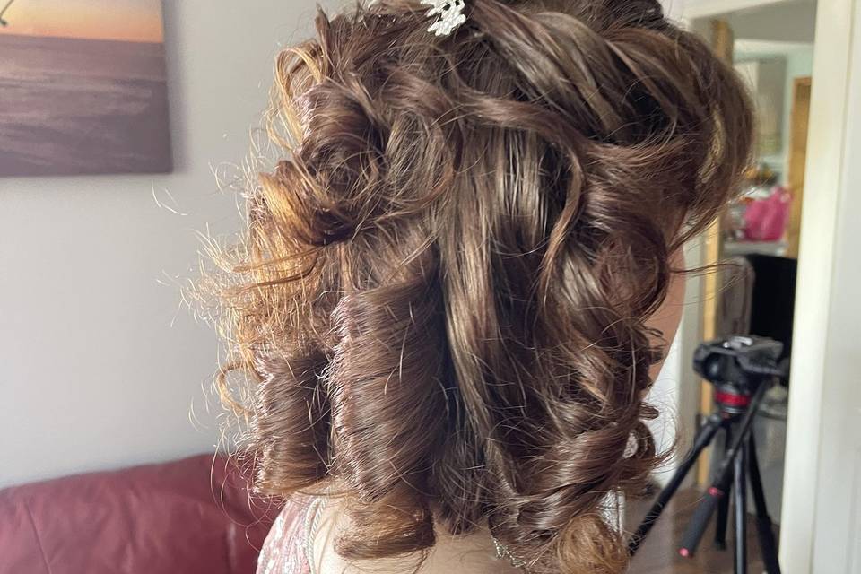 Party hair