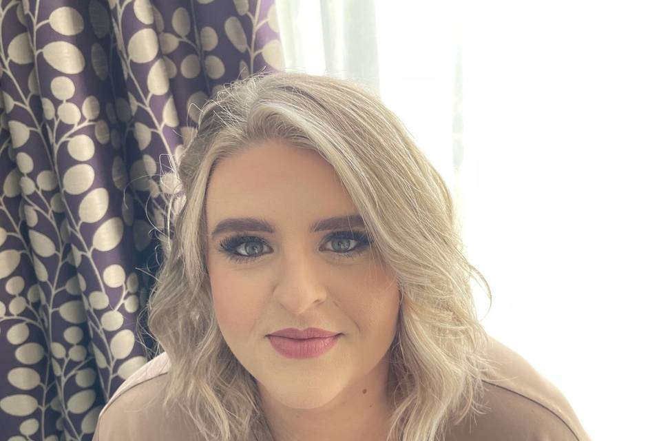 Bridesmaid soft glam