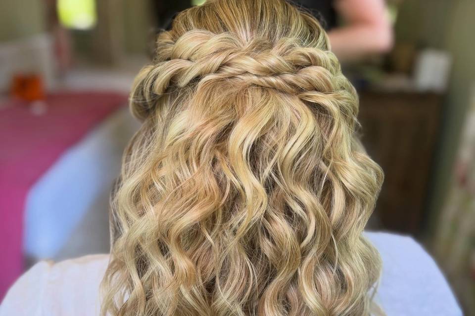 Half up twists